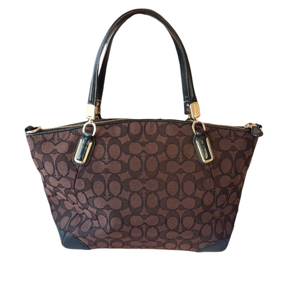 Coach Kelsey Signature Jacquard Satchel with COA - Picture 3 of 16